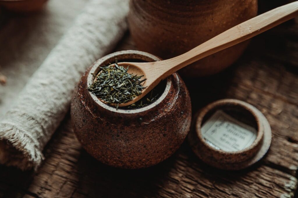 cách làm trà sữa tại nhà bằng trà khô